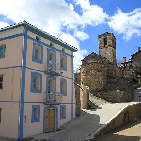 Gasthaus Ca De Costa El Pont de Suert Exterior foto